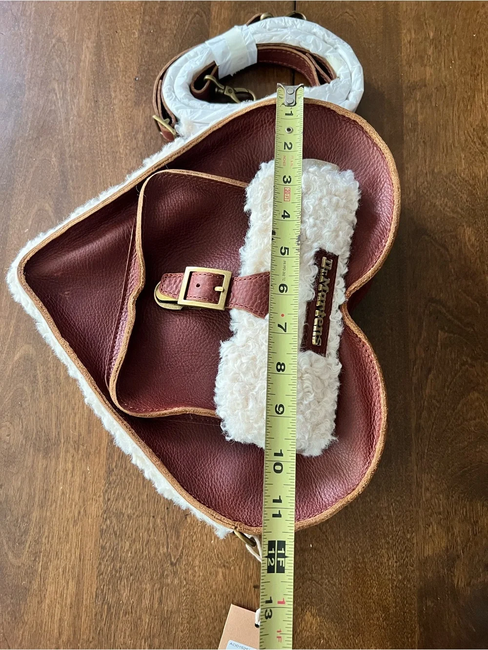 Dr.Martens Ambassador Heart Leather Bag